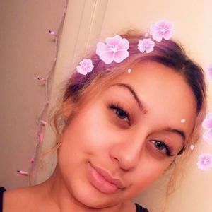 Meet your Posher, Leilani